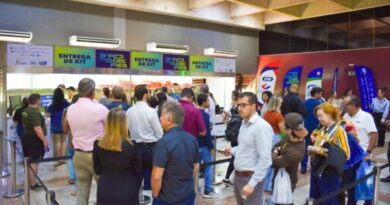 3ª Corrida dos Poderes: entrega de kits e palestras preparam participantes para a competição deste sábado 3ª Corrida dos Poderes: entrega de kits e palestras preparam participantes para a competição deste sábado