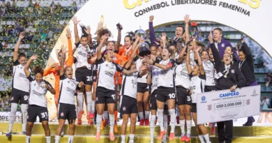 Libertadores: Corinthians faz história com tricampeonato consecutivo Libertadores: Corinthians faz história com tricampeonato consecutivo