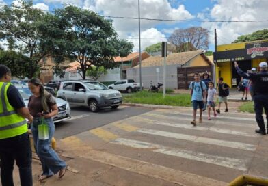 Agetran intensifica orientações de trânsito no retorno às aulas