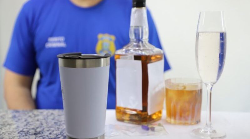 Peritos da Polícia Científica de MS orientam sobre cuidados relacionados ao ‘Boa Noite, Cinderela’ Peritos da Polícia Científica de MS orientam sobre cuidados relacionados ao ‘Boa Noite, Cinderela’