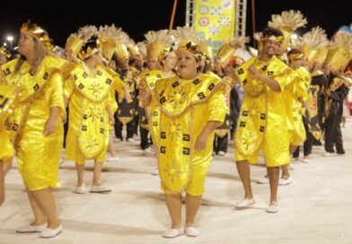 Veja a programação do último dia de desfiles das escolas de samba