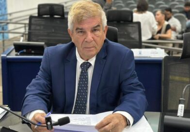 Vereador Veterinário Francisco propõe projeto para incluir educação sobre proteção e bem-estar animal nas escolas municipais Vereador Veterinário Francisco propõe projeto para incluir educação sobre proteção e bem-estar animal nas escolas municipais