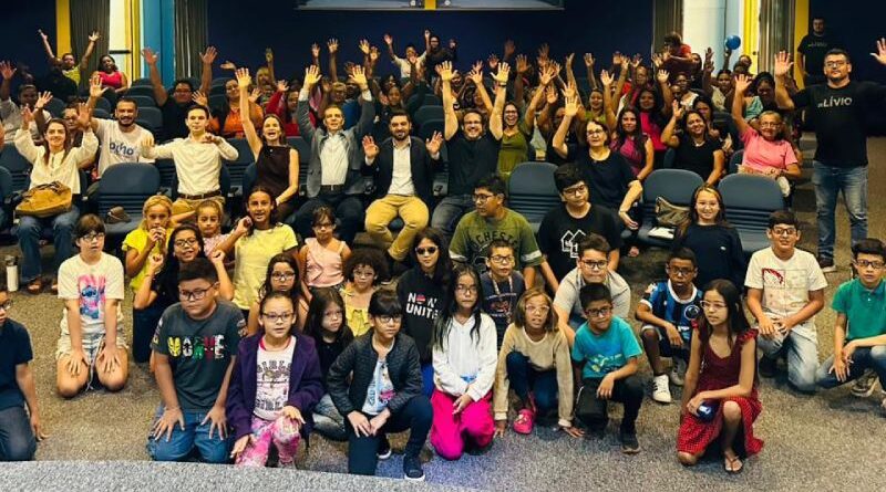 SEMED beneficia 63 estudantes com óculos do Projeto Novos Olhares SEMED beneficia 63 estudantes com óculos do Projeto Novos Olhares