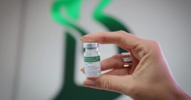 MS recebe 7,8 mil doses da vacina contra dengue para trabalhadores da Atenção Primária MS recebe 7,8 mil doses da vacina contra dengue para trabalhadores da Atenção Primária