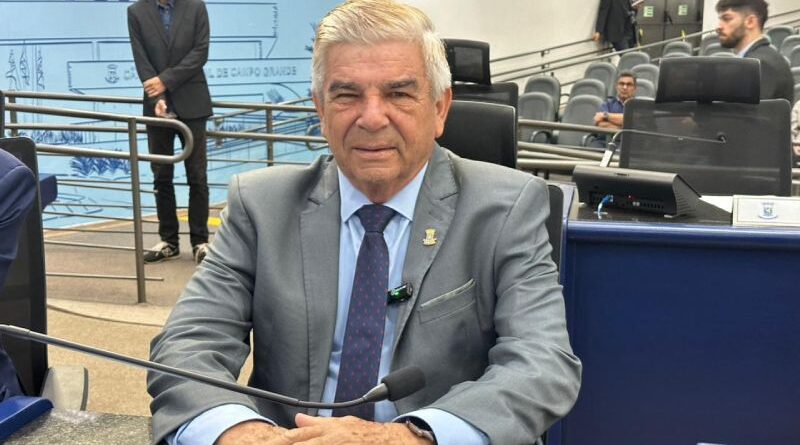 Vereador Veterinário Francisco apresenta indicações para iluminação, infraestrutura e manutenção de praça em Campo Grande Vereador Veterinário Francisco apresenta indicações para iluminação, infraestrutura e manutenção de praça em Campo Grande