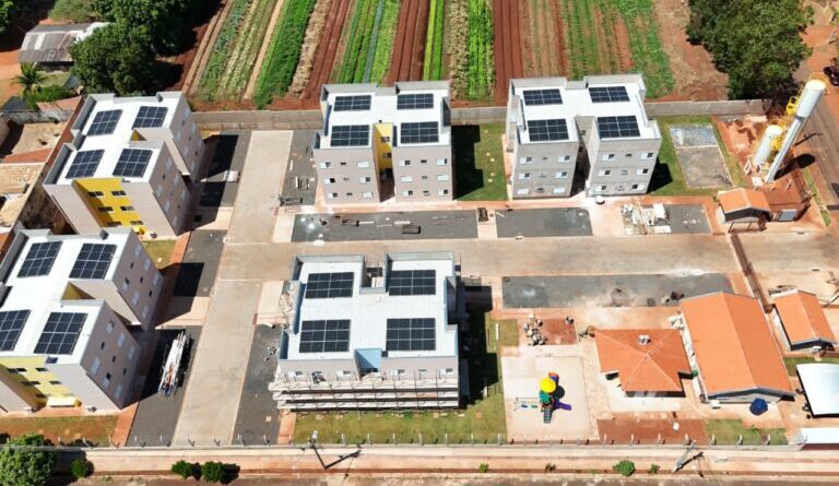 Condomínio Jardim Antártica leva moradia digna e energia sustentável a famílias