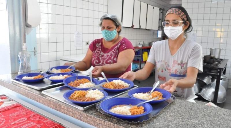 Prefeitura de Campo Grande convoca aprovados para merendeiros e manutenção Prefeitura de Campo Grande convoca aprovados para merendeiros e manutenção