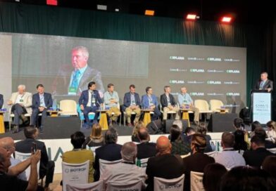 Riedel destaca força do setor sucroenergético e papel estratégico de MS no Cana Summit Riedel destaca força do setor sucroenergético e papel estratégico de MS no Cana Summit