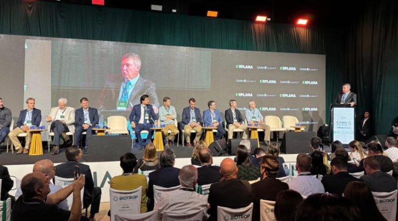 Riedel destaca força do setor sucroenergético e papel estratégico de MS no Cana Summit Riedel destaca força do setor sucroenergético e papel estratégico de MS no Cana Summit