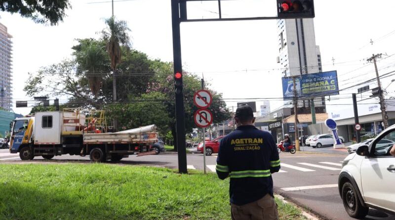 Começa amanhã reordenamento viário na Rua Sete de Setembro Começa amanhã reordenamento viário na Rua Sete de Setembro
