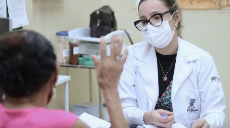 Prefeitura de Campo Grande convoca médicos para reforçar atendimentos