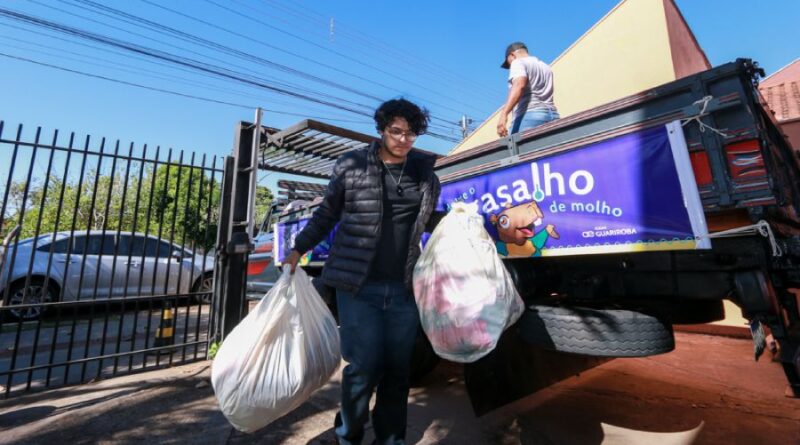 Praça do Rádio recebe Dia D da Campanha do Agasalho