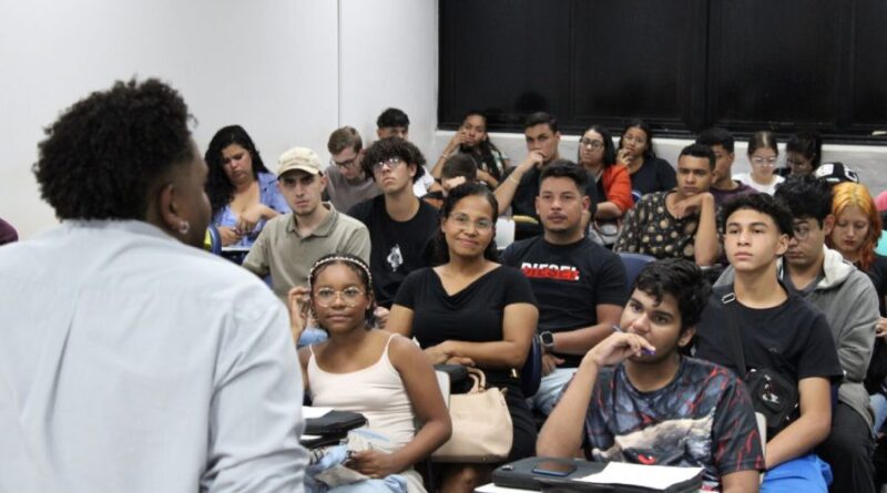 Capital lança maior cursinho preparatório gratuito amanhã Capital lança maior cursinho preparatório gratuito amanhã