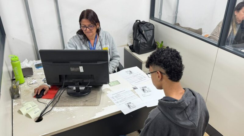 Funsat inicia a semana com 970 vagas de emprego Funsat inicia a semana com 970 vagas de emprego