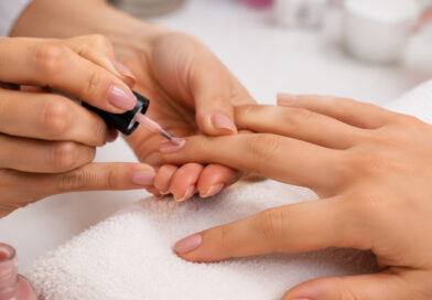 Curso de manicure e pedicure está com inscrições abertas Curso de manicure e pedicure está com inscrições abertas