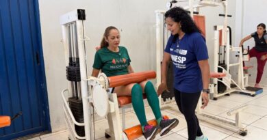 Aulas gratuitas de musculação incentivam saúde e bem-estar