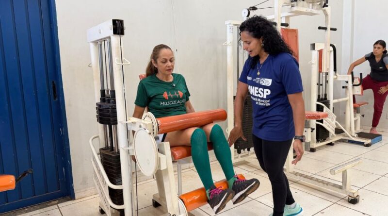 Aulas gratuitas de musculação incentivam saúde e bem-estar