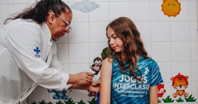 Vacina contra HPV para jovens de 15 à 19 anos é prorrogada até dezembro Vacina contra HPV para jovens de 15 à 19 anos é prorrogada até dezembro