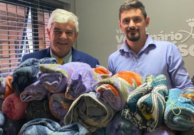 Mais de 500 cobertores arrecadados: campanha idealizada por Veterinário Francisco inicia entrega para protetores de animais Mais de 500 cobertores arrecadados: campanha idealizada por Veterinário Francisco inicia entrega para protetores de animais