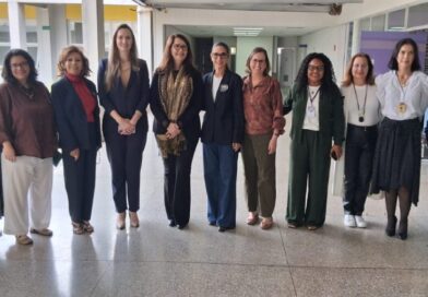 Ministra visita Casa da Mulher e destaca rede de proteção