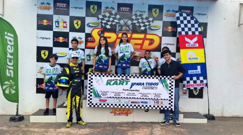 Aulas de kart unem esporte e educação no trânsito