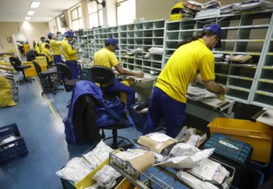 Greve nos Correios: TST determina manutenção de 80% do efetivo