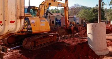 Prefeitura da Capital assina ordem de serviço para drenagem e asfalto no Santa Emília e Aquarius