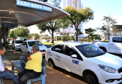 Publicadas novas regras para modernizar serviço de táxi Publicadas novas regras para modernizar serviço de táxi