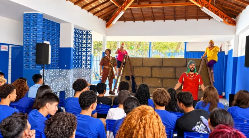 Ação leva saúde mental e valorização da vida para dentro da escola Ação leva saúde mental e valorização da vida para dentro da escola