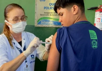 Aluno Imunizado: iniciativa leva vacinação às escolas de MS a partir da próxima semana Aluno Imunizado: iniciativa leva vacinação às escolas de MS a partir da próxima semana